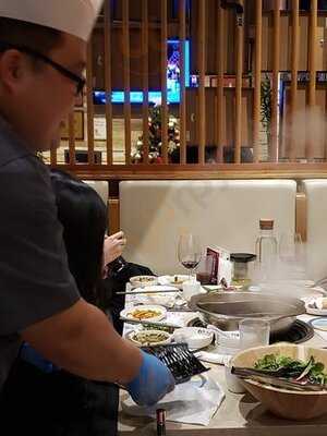 Chongqing Liuyishou Hotpot Restaurant