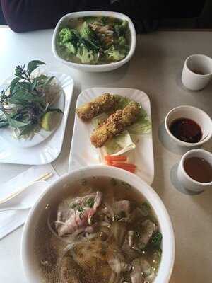 Pho Xe Lua Vietnamese Restaurant