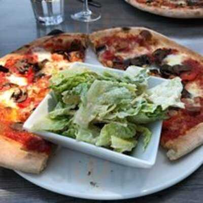 Lambretta Pizzeria East