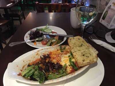 Ace's Place Bar Grill Hub