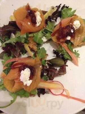 Ace's Place Bar Grill Hub