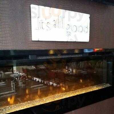 Ace's Place Bar Grill Hub