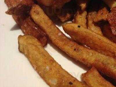 Ace's Place Bar Grill Hub