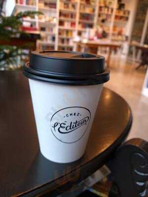 Chez L'editeur - Cafe Litteraire