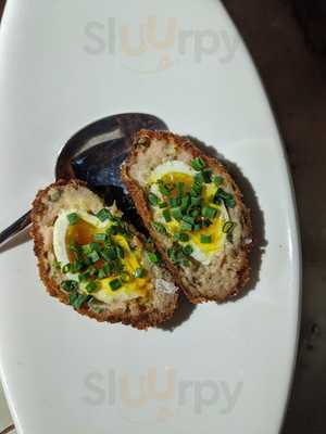 Weslodge Bar And Grill