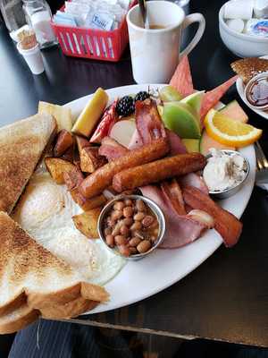 Cafe De L`apothicaire