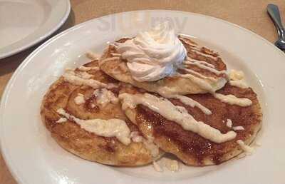 Smitty's Restaurant & Lounge