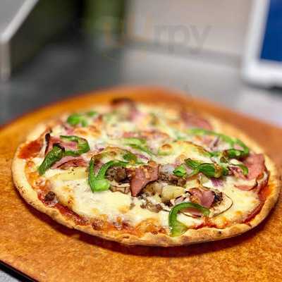 Rio Pizza - Centre St