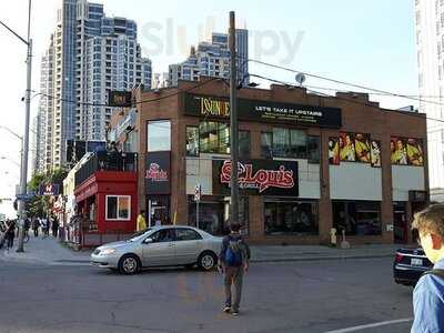 St. Louis Bar & Grill