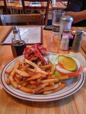 Johnny G's Restaurant