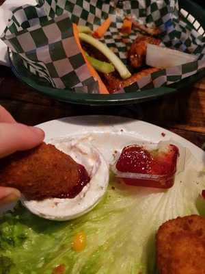 Pj's Pub Restaurant/bar