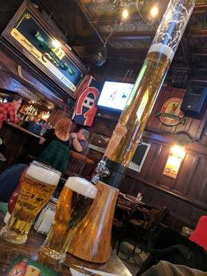 Pj's Pub Restaurant/bar