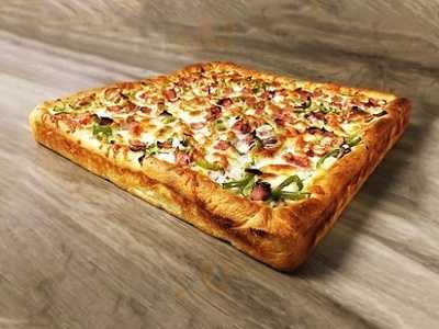 Chicago Deep Dish 2 For 1 Pizza - Forest Lawn