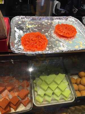 Apna-punjab Sweets & Samosa Factory