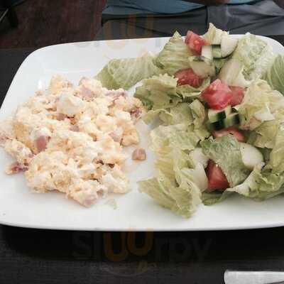 Cafe Un Coin De Jardin