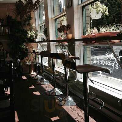 Cafe Un Coin De Jardin