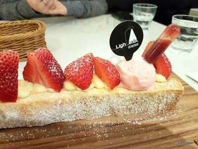 Light Cafe