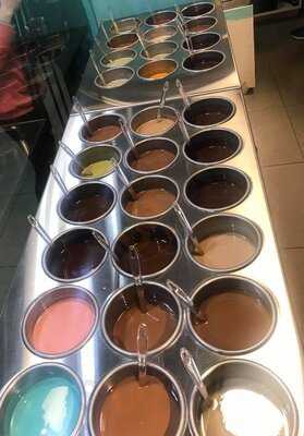 La Diperie Village Montreal