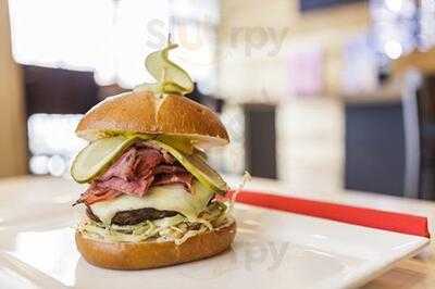 Ste-catherine & Burger Restobar