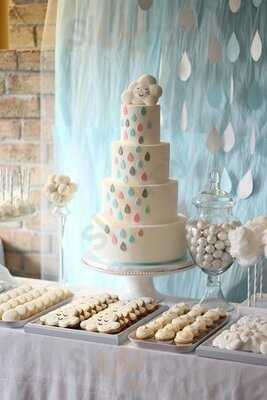 Simply Frosted Cupcakery