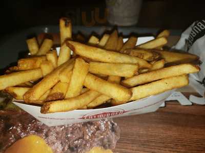 Fatburger - Bankers Hall