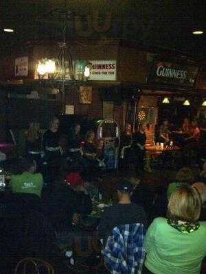 Tara Inn Irish Pub & Restaurant