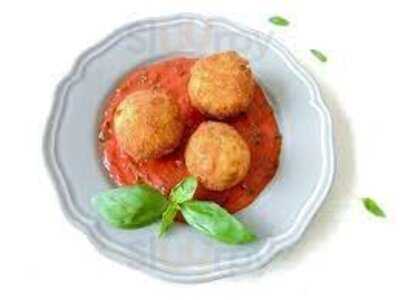 Scooza Mi Italian Eatery