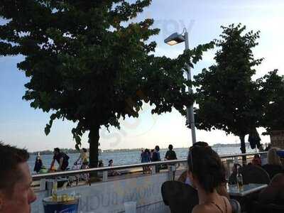 Lakeside Local Patio