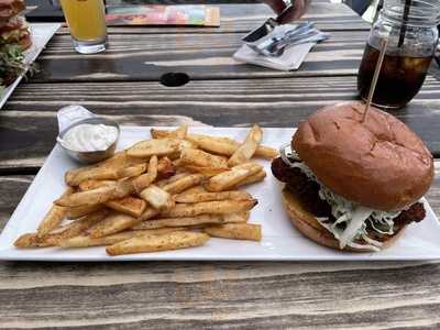 Backstretch Restaurant