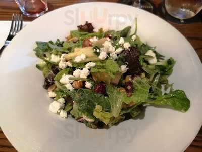 Casey's Restaurant & Bar