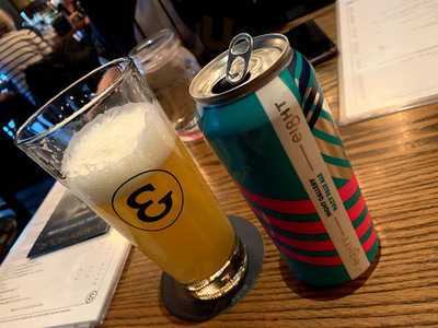 Casey's Restaurant & Bar