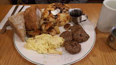 Littlefish Cafe Bakery