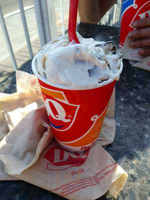 Dairy Queen (treat)