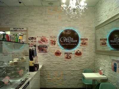 Wafflian - Belgian Waffle & Cupcake Bar