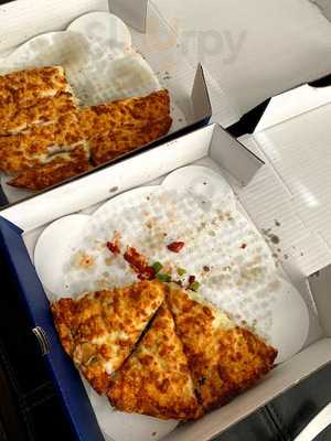 Pizza 3000 - Shawnessy