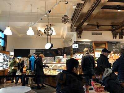 Boulangerie Premiere Moisson Marche Jean Talon