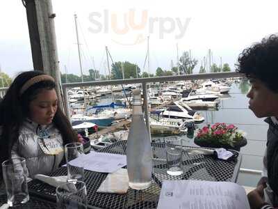 Dogfish Pub & Eatery