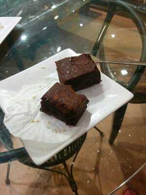 Patisserie Chez De Gaulle