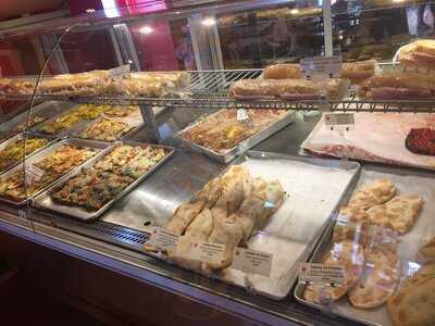 Patisserie Chez De Gaulle