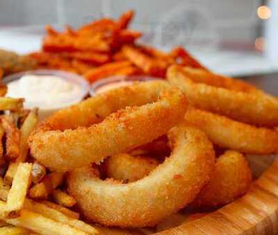 Bqm Burger Riverside