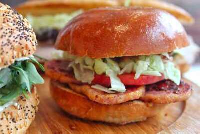 Bqm Burger Riverside