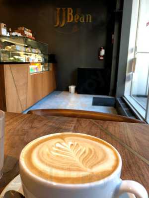 Jj Bean