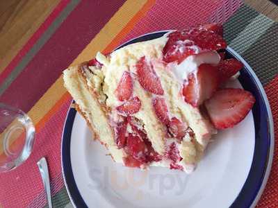 Cardeline Patisserie & Cafe