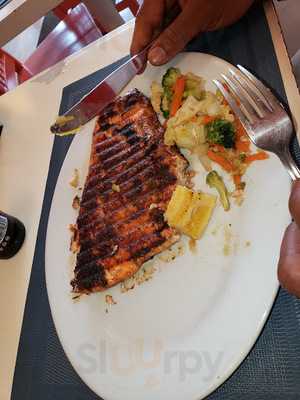 Royal Caribbean Cafe