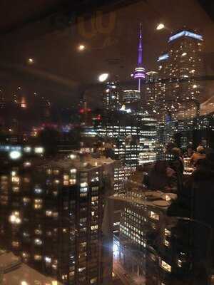 Toula Restaurant & Bar