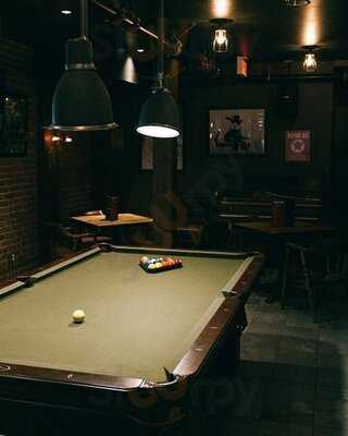 Dragon & Dame Pub Urbain