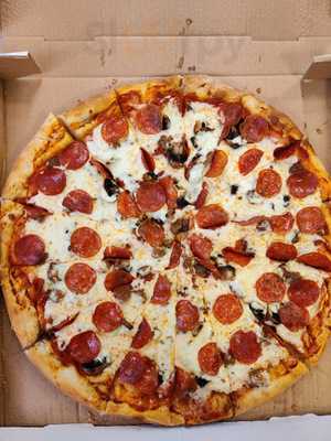 Geroge's Pizza And Panzerotto