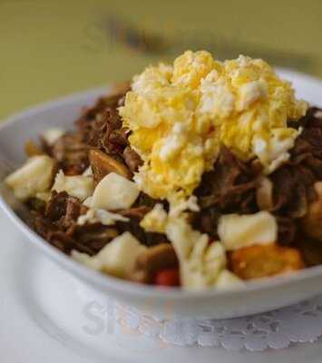 Dejeuner Cosmopolitain