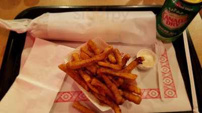 Restaurant Zouki's Marche-central