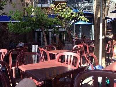 Cafe-bar Le Saint-sulpice